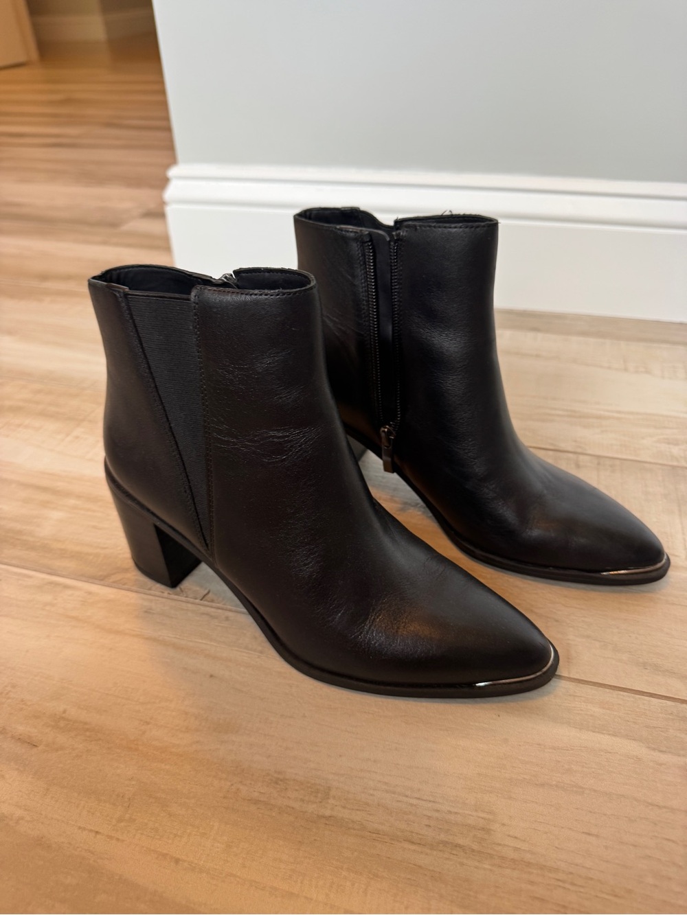 Women's Black Leather Ankle Boots - Sleek Block Heel
